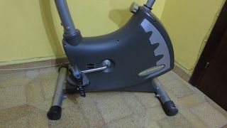 Bicicleta Estática BH Fitness Rhyno