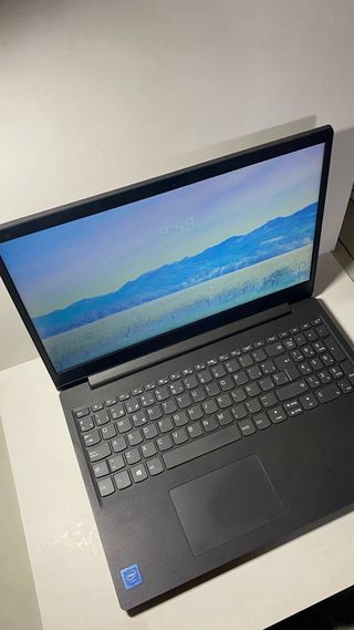 Portátil Lenovo Negro/Gris acabado mate