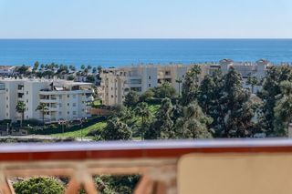 Casa adosada en alquiler en El Faro de Calaburra - Chaparral en Mijas
