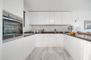 Casa adosada en alquiler en El Faro de Calaburra - Chaparral en Mijas