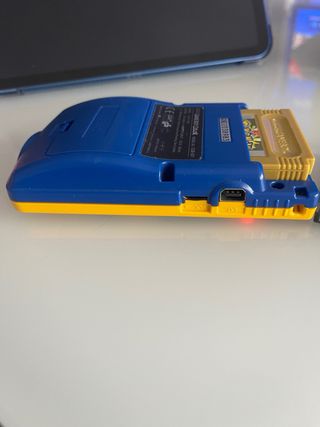 Game Boy Color Edición Pikachu Nintendo
