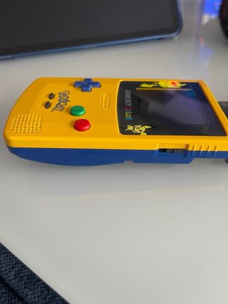 Game Boy Color Edición Pikachu Nintendo