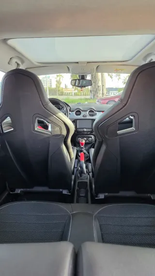 Opel ADAM Sport