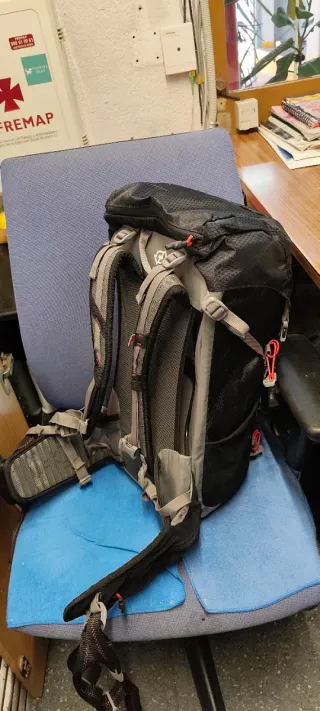 Mochila Quechua 20L Negra Nueva