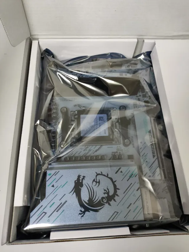 MSI B850M Gaming Plus WiFi Placa Base mATX