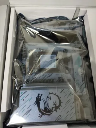 MSI B850M Gaming Plus WiFi Placa Base mATX