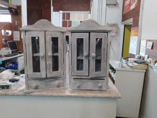 Credenze in legno fatte a mano