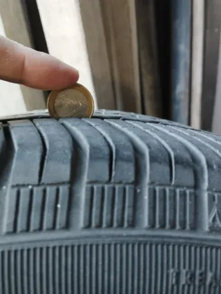 4 Llantas con neumáticos BMW E30 E21 4x100