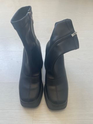 Botines Bosanova negros tacón plataforma talla 36