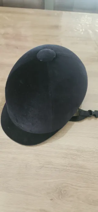 Casco de hípica negro