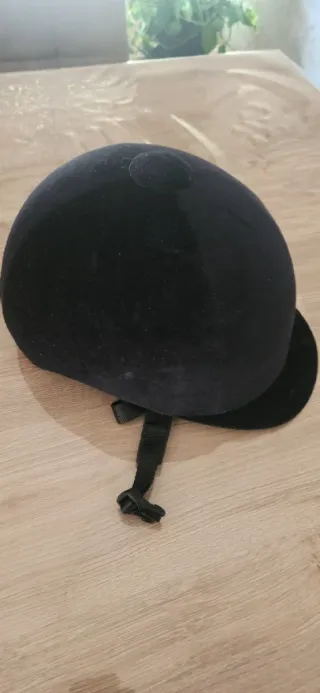 Casco de hípica negro