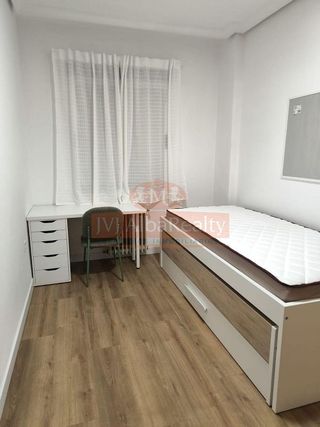 Piso en alquiler en San Pablo - Santa Teresa en Albacete