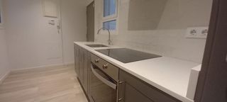 Piso en venta en El Raval en Barcelona