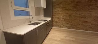 Piso en venta en El Raval en Barcelona