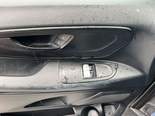 Mercedes-Benz Vito Furgon 114 CDI Pro larga 100 kW (136 CV)