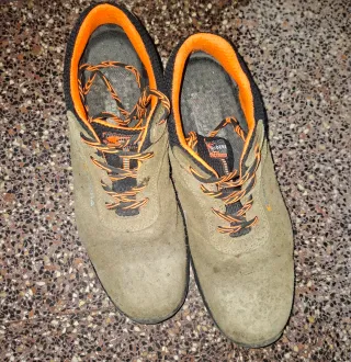 Zapato de Seguridad "COFRA Talla 44"