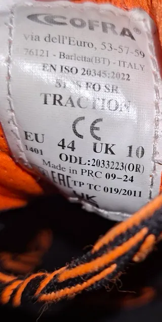 Zapato de Seguridad "COFRA Talla 44"