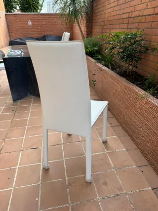 Sillas de piel blancas para interior