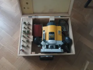 Fresadora Einhell Bavaria BOF 850 E