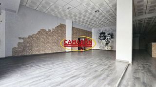 Local comercial en venta en Coria del Río