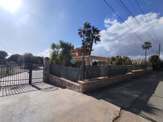 Chalet en venta en Perleta - Maitino en Elche