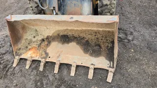 MC7 Mini pala cargadora JCB Robot 160