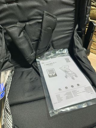 Kinderkraft NEWLY Silla de paseo 3 en 1 Reversible