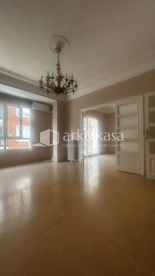 Piso en alquiler en El Pla del Remei en Valencia