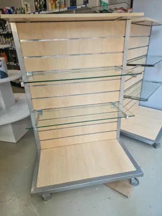 4 Góndolas de Exhibición PESO 69 Kg Aprox