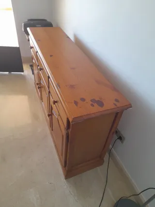 Mueble de salón de madera