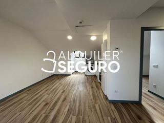 Ático en alquiler en Centro en Fuenlabrada