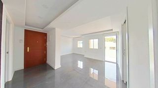 Piso en alquiler en La FontSanta en Valencia