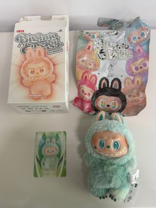 Labubu PopMart Peluche