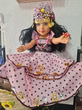 Muñeca gitana vestida con traje regional#oshun