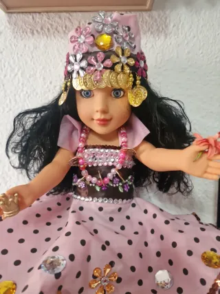 Muñeca gitana vestida con traje regional#oshun