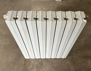 Caloriferi ghisa Tema modello 4/681 bianchi