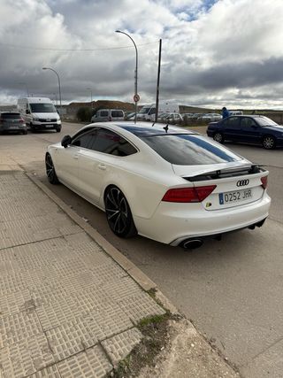 Audi A7 2011