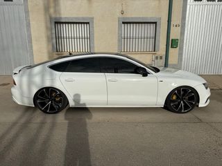 Audi A7 2011