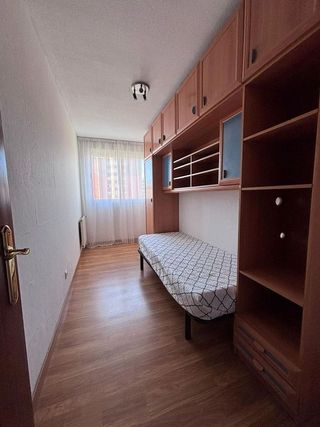 Piso en alquiler en Peñagrande en Madrid