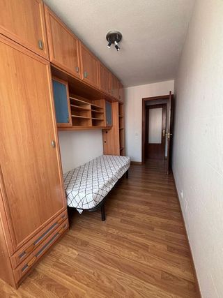 Piso en alquiler en Peñagrande en Madrid