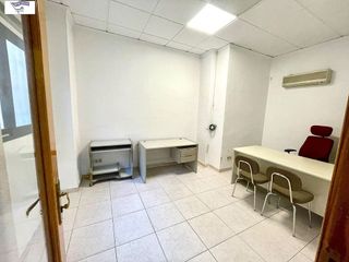 Local comercial en alquiler en Santa Cruz - Industria - Polígono Campollano en Albacete