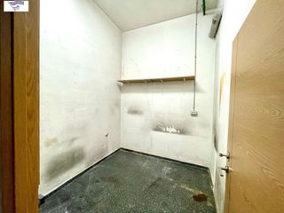 Local comercial en alquiler en Santa Cruz - Industria - Polígono Campollano en Albacete