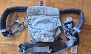 Mochila Ergobaby Original Gris Estrellitas