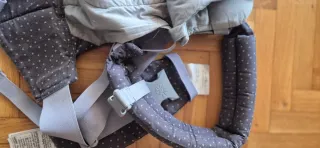 Mochila Ergobaby Original Gris Estrellitas