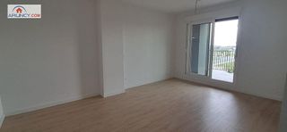 Piso en alquiler en Montequinto en Dos Hermanas