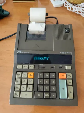 Calculadora Impresora Triumph-Adler 1121 PD Nova