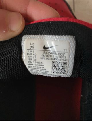 Scarpe Nike Rosse e Nere