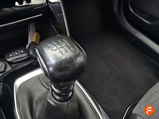 Peugeot 2008 Allure Puretech 130 S&S BVM6