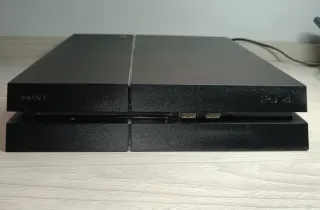 PS4 (PlayStation 4) Negra. 1TB