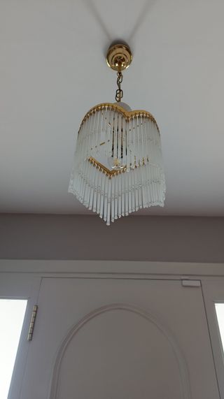 Lámpara colgante cristal y metal dorado